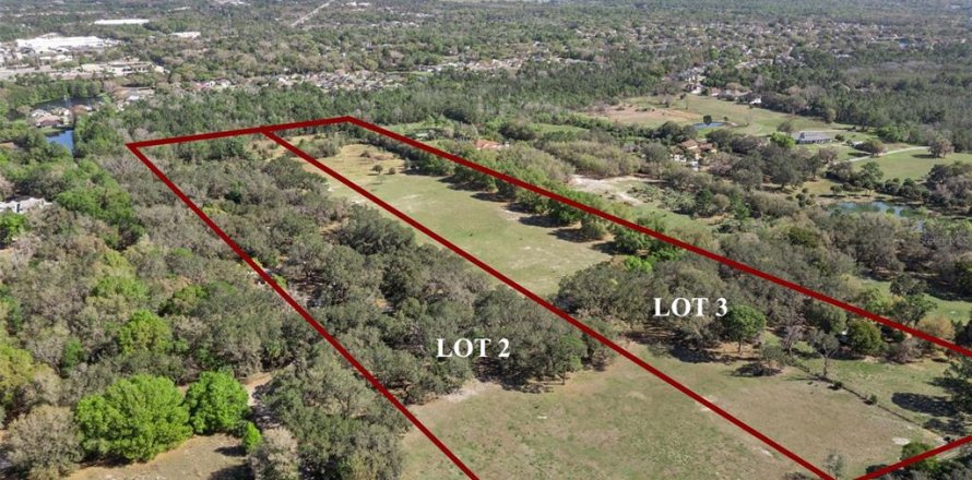 Land in Oviedo, Florida № 2100815