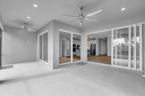 House in Parrish, Florida 3 bedrooms, 269.14 sq.m. № 2426923 - photo 11