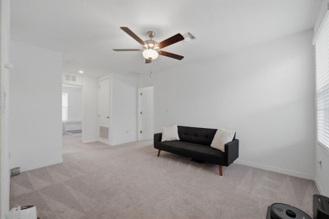 Casa en venta en Zephyrhills, Florida, 5 dormitorios, 205.96 m2 № 2259117 - foto 22