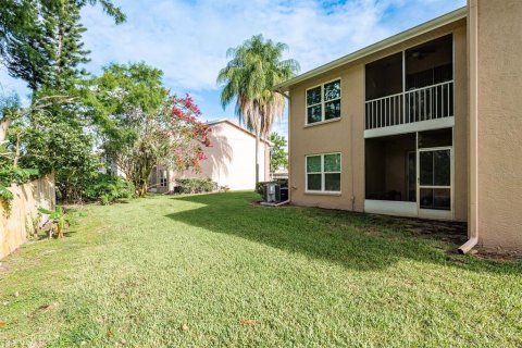 Condo in New Port Richey, Florida, 2 bedrooms  № 1817337 - photo 28