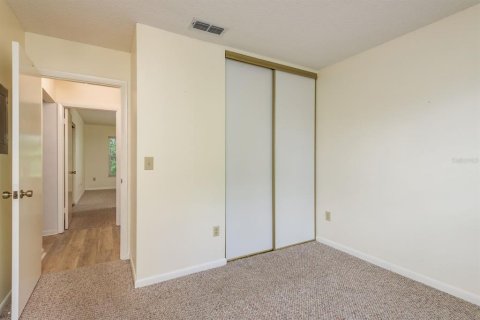 Condo in New Port Richey, Florida, 2 bedrooms  № 1817337 - photo 24