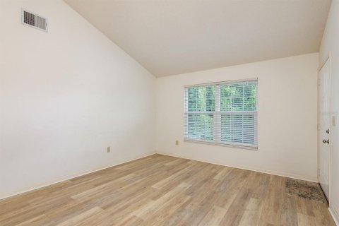 Condo in New Port Richey, Florida, 2 bedrooms  № 1817337 - photo 18