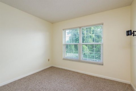 Condo in New Port Richey, Florida, 2 bedrooms  № 1817337 - photo 23