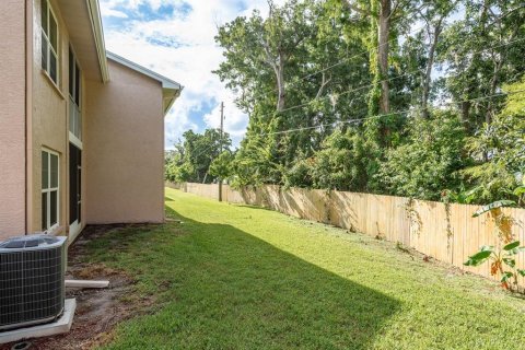 Condo in New Port Richey, Florida, 2 bedrooms  № 1817337 - photo 26