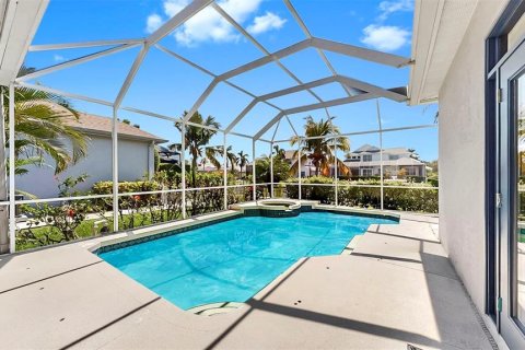 House in Bradenton, Florida 4 bedrooms, 224.45 sq.m. № 1618189 - photo 9