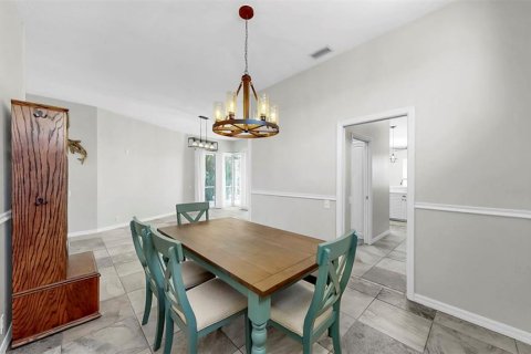 House in Bradenton, Florida 4 bedrooms, 224.45 sq.m. № 1618189 - photo 19