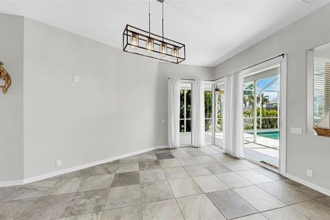 House in Bradenton, Florida 4 bedrooms, 224.45 sq.m. № 1618189 - photo 20