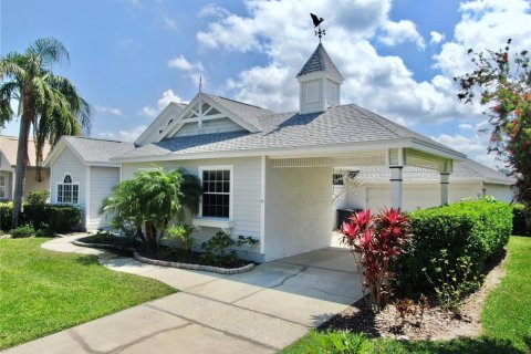 House in Bradenton, Florida 4 bedrooms, 224.45 sq.m. № 1618189 - photo 8