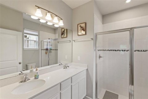 House in Land O' Lakes, Florida 3 bedrooms, 142.33 sq.m. № 1919863 - photo 12