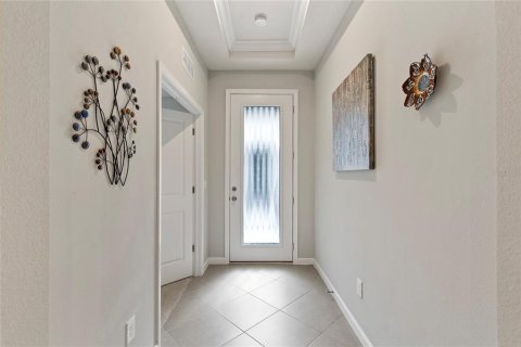 House in Land O' Lakes, Florida 3 bedrooms, 142.33 sq.m. № 1919863 - photo 4