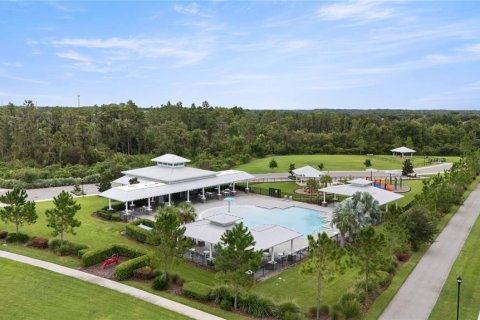 House in Land O' Lakes, Florida 3 bedrooms, 142.33 sq.m. № 1919863 - photo 25
