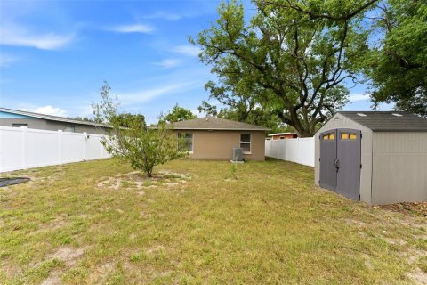 Villa ou maison à vendre à Tampa, Floride: 3 chambres, 111.48 m2 № 2231857 - photo 28