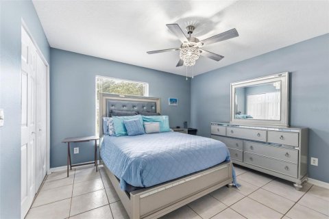 Villa ou maison à vendre à Tampa, Floride: 3 chambres, 111.48 m2 № 2231857 - photo 15
