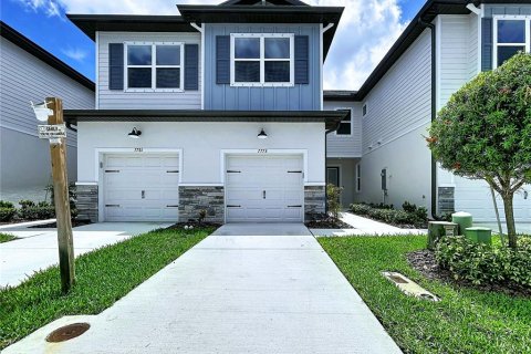 Townhouse in Seminole, Florida 2 bedrooms, 142.51 sq.m. № 2201780