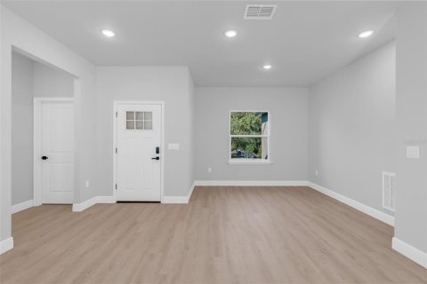 Villa ou maison à vendre à Ocala, Floride: 4 chambres, 181.35 m2 № 2431920 - photo 11