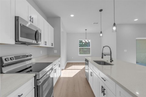 Villa ou maison à vendre à Ocala, Floride: 4 chambres, 181.35 m2 № 2431920 - photo 5