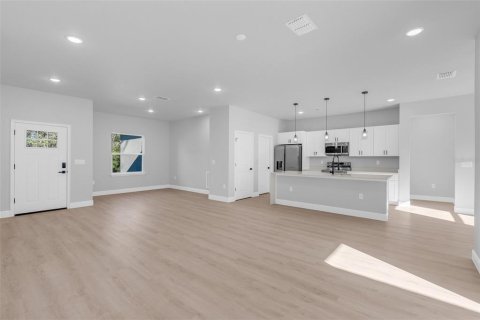 Villa ou maison à vendre à Ocala, Floride: 4 chambres, 181.35 m2 № 2431920 - photo 10