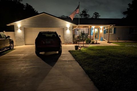Casa en venta en Ocala, Florida, 3 dormitorios, 146.97 m2 № 2385609 - foto 2