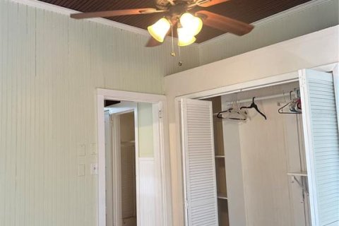 Appartement à louer à Tarpon Springs, Floride: 2 chambres, 182.83 m2 № 1392759 - photo 7