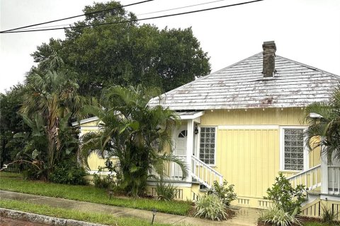 Appartement à louer à Tarpon Springs, Floride: 2 chambres, 182.83 m2 № 1392759 - photo 1