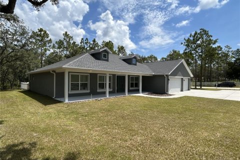 Villa ou maison à vendre à Weeki Wachee, Floride: 3 chambres, 182.55 m2 № 2318804 - photo 5