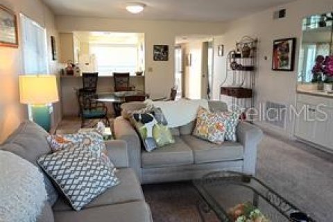 Condominio en alquiler en Tarpon Springs, Florida, 2 dormitorios, 106.84 m2 № 2356062 - foto 18
