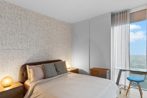 Condo in Miami, Florida, 2 bedrooms  № 1922181 - photo 20