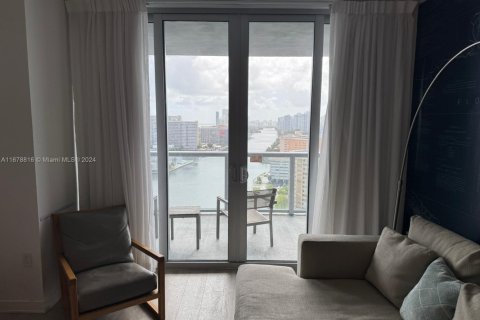 Copropriété à vendre à Hallandale Beach, Floride: 2 chambres, 94.76 m2 № 1977928 - photo 14