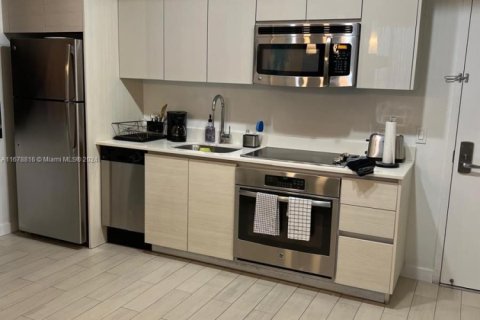 Copropriété à vendre à Hallandale Beach, Floride: 2 chambres, 94.76 m2 № 1977928 - photo 4