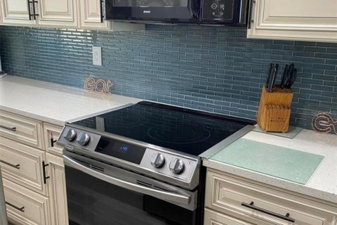 Copropriété à vendre à Titusville, Floride: 2 chambres, 77.11 m2 № 2238491 - photo 11