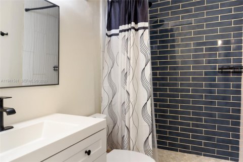 Touwnhouse à louer à Miami, Floride: 3 chambres, 140.28 m2 № 1999495 - photo 11