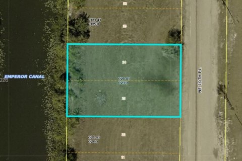 Immobilier commercial à Cape Coral, Floride № 2257278