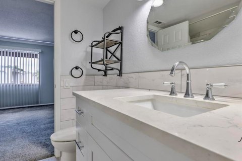 Touwnhouse à vendre à Clearwater, Floride: 2 chambres, 107.02 m2 № 1744229 - photo 21