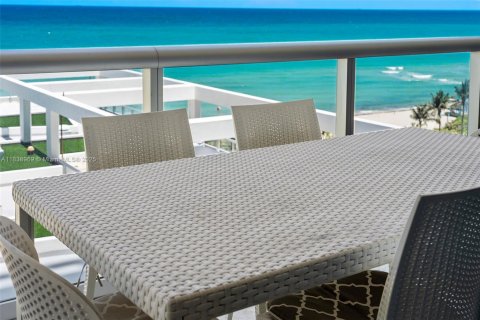 Condominio en venta en Miami Beach, Florida, 2 dormitorios, 102.66 m2 № 1834421 - foto 5