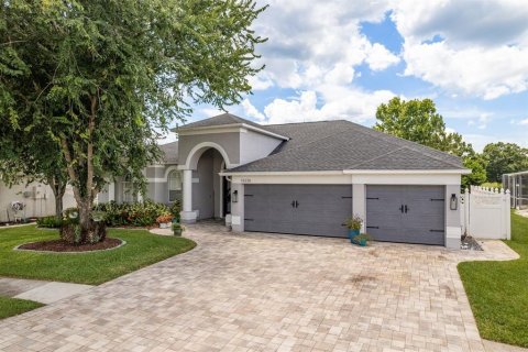 House in Odessa, Florida 4 bedrooms, 254.83 sq.m. № 1808429 - photo 4