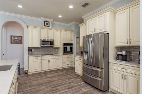 House in Odessa, Florida 4 bedrooms, 254.83 sq.m. № 1808429 - photo 22