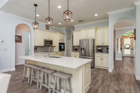 House in Odessa, Florida 4 bedrooms, 254.83 sq.m. № 1808429 - photo 20