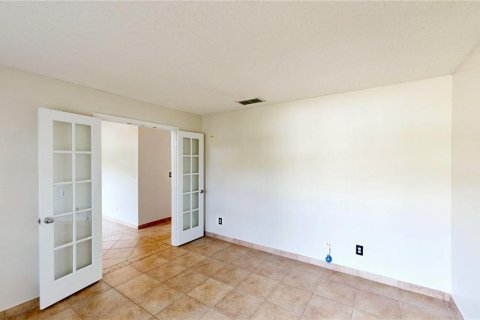 Casa en venta en Minneola, Florida, 3 dormitorios, 169.27 m2 № 1909474 - foto 21