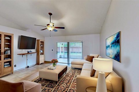 Casa en venta en Minneola, Florida, 3 dormitorios, 169.27 m2 № 1909474 - foto 6