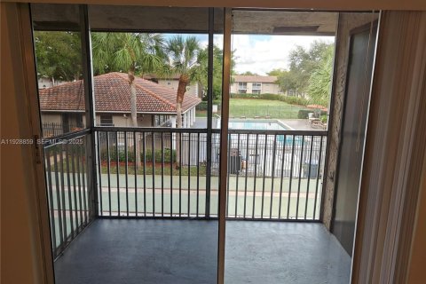 Снять в аренду кондоминиум в Корал-Спрингс, Флорида 1 спальня, 57.6м2, № 1992238 - фото 20
