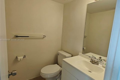 Снять в аренду кондоминиум в Корал-Спрингс, Флорида 1 спальня, 57.6м2, № 1992238 - фото 10