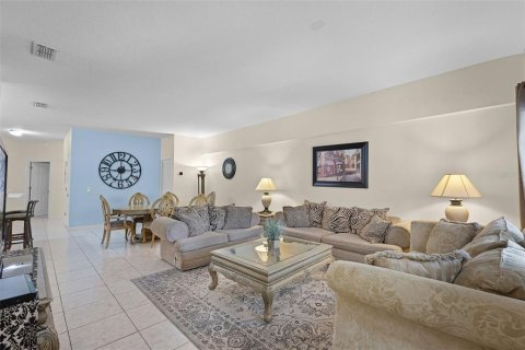 Condominio en venta en Kissimmee, Florida, 3 dormitorios, 137.87 m2 № 1784353 - foto 3