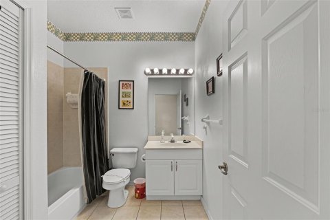 Condominio en venta en Kissimmee, Florida, 3 dormitorios, 137.87 m2 № 1784353 - foto 16