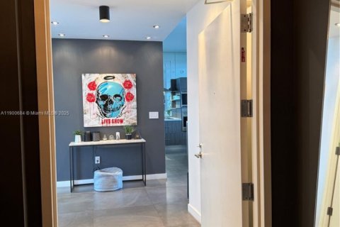 Снять в аренду кондоминиум в Майами, Флорида 3 спальни, 158.68м2, № 1968182 - фото 9