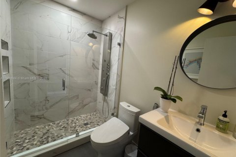 Снять в аренду кондоминиум в Майами, Флорида 3 спальни, 158.68м2, № 1968182 - фото 27