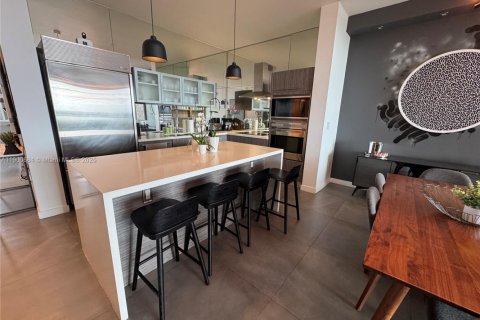 Снять в аренду кондоминиум в Майами, Флорида 3 спальни, 158.68м2, № 1968182 - фото 30