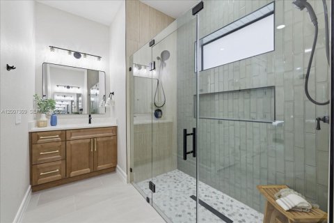 Casa en venta en Lehigh Acres, Florida, 4 dormitorios, 153.2 m2 № 2071285 - foto 6