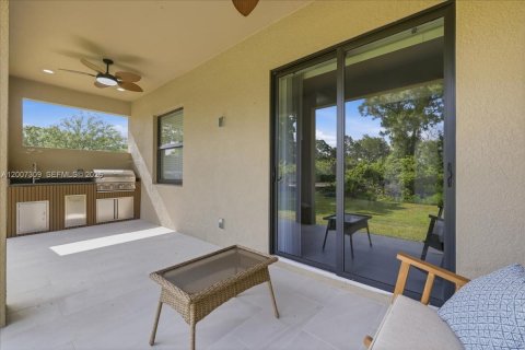 Casa en venta en Lehigh Acres, Florida, 4 dormitorios, 153.2 m2 № 2071285 - foto 7