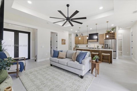 Casa en venta en Lehigh Acres, Florida, 4 dormitorios, 153.2 m2 № 2071285 - foto 8