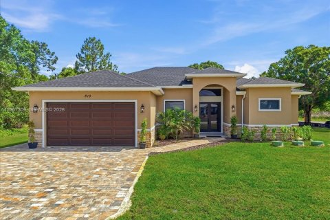 Casa en Lehigh Acres, Florida 4 dormitorios, 153.2 m2 № 2071285